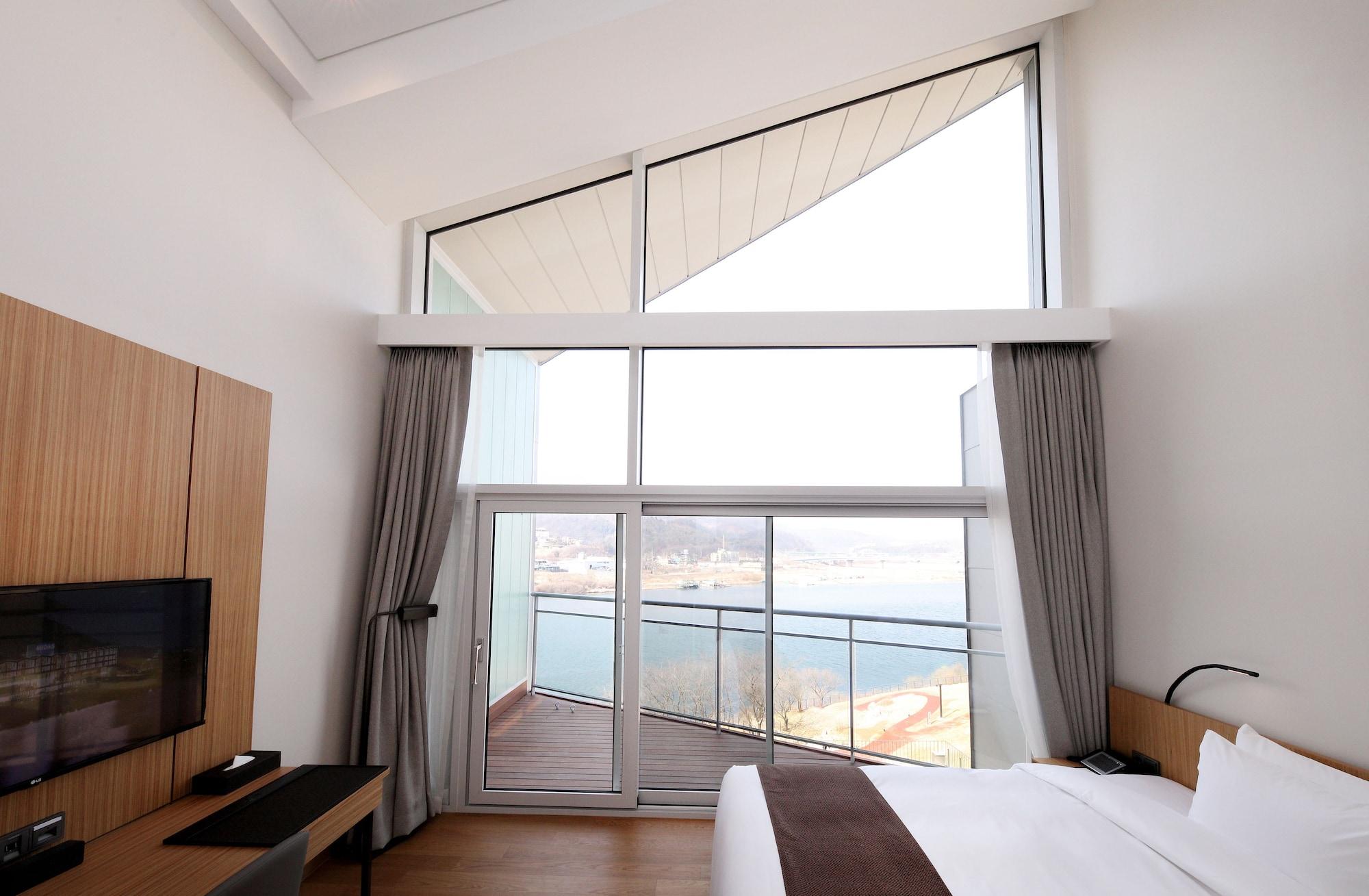 Midas Hotel & Resort Gapyeong Exterior foto