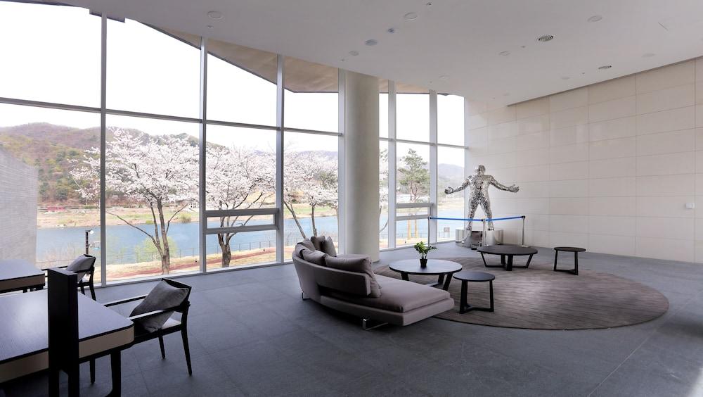 Midas Hotel & Resort Gapyeong Exterior foto
